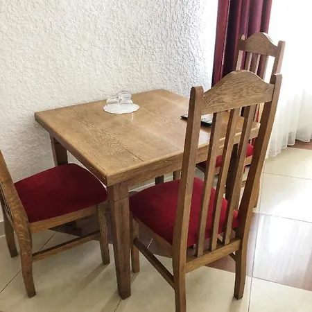 Kontinent Hotel Mukačevo